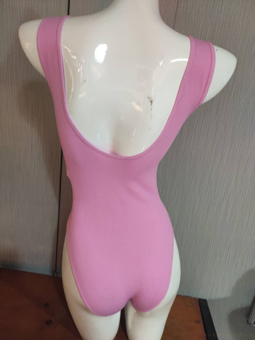 2020新款无缝女式吊带连体衣